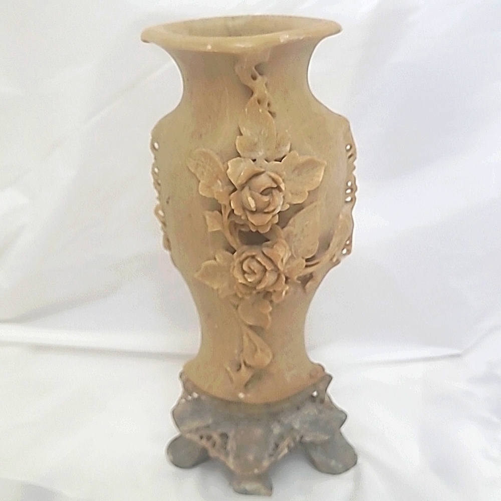 Bud Vase Chinese Carved Soap Stone Rose Floral Design Pedestal Tan brown Vintage - Picture 1 of 6